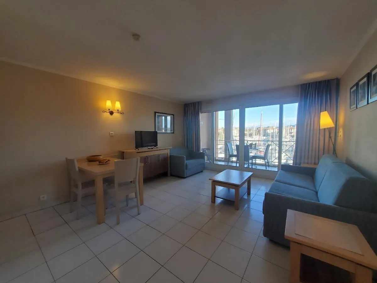 Apartment Cap Hermes Studio 31M2 Vue Port Climatise Piscine, Frejus